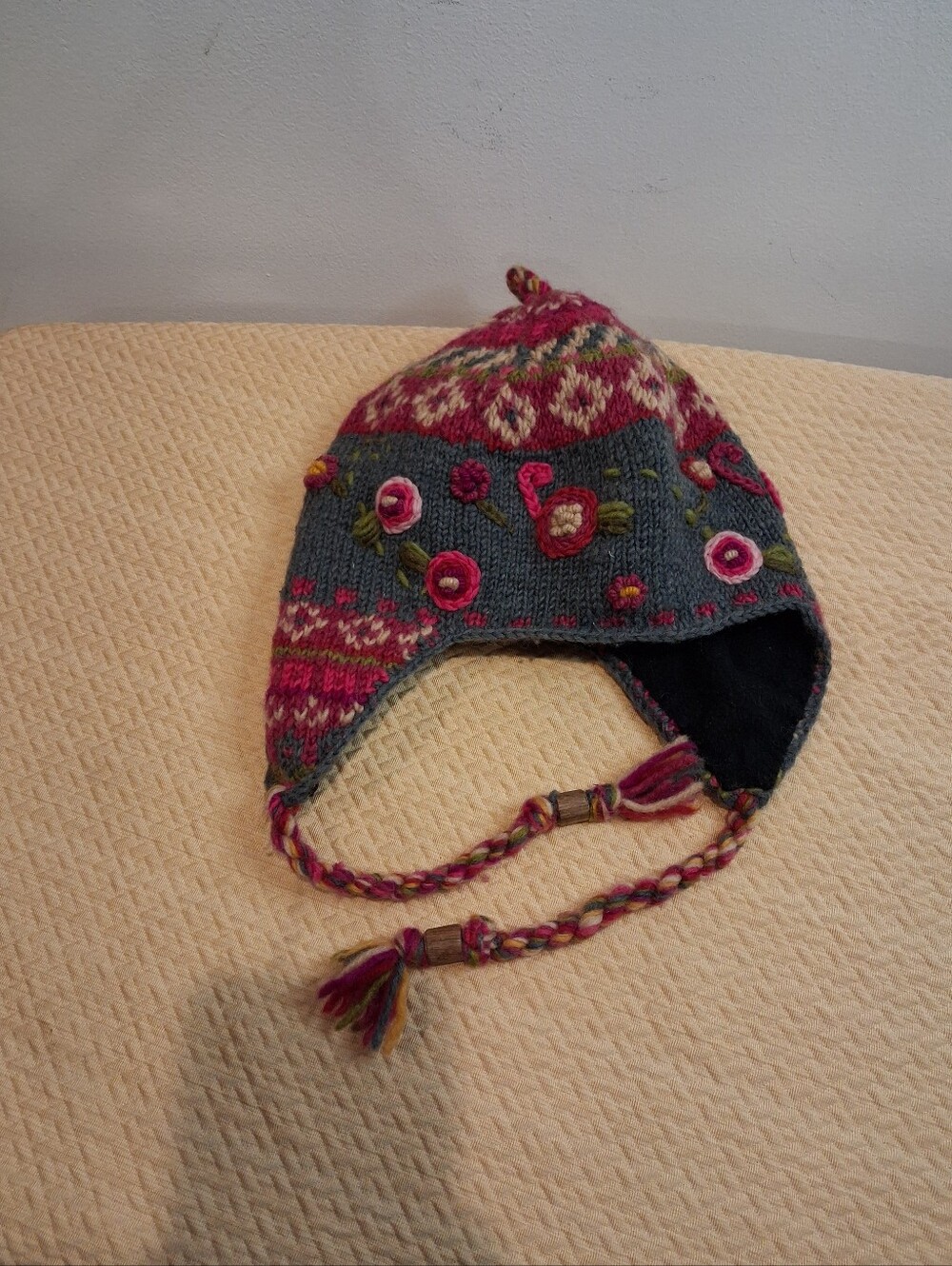 Newari Icelandic Fair Isle 3d Floral Wool Hat